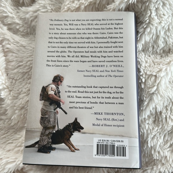 No Ordinary Dog - Picture 4 of 14